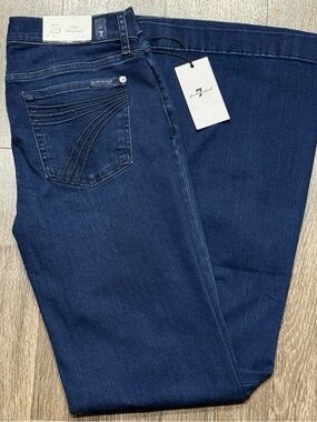 7 For All Mankind Dojo Flare Trouser Jeans Denim Blue Women’s Size 29x34 NWT